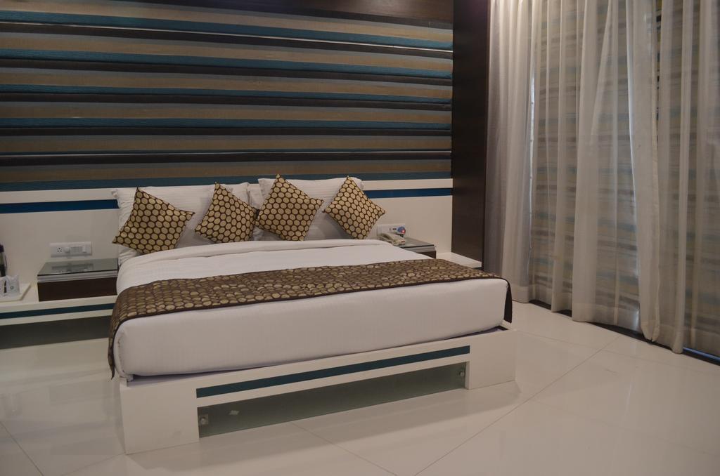 Kostamar Beach Resort Diu Exterior foto