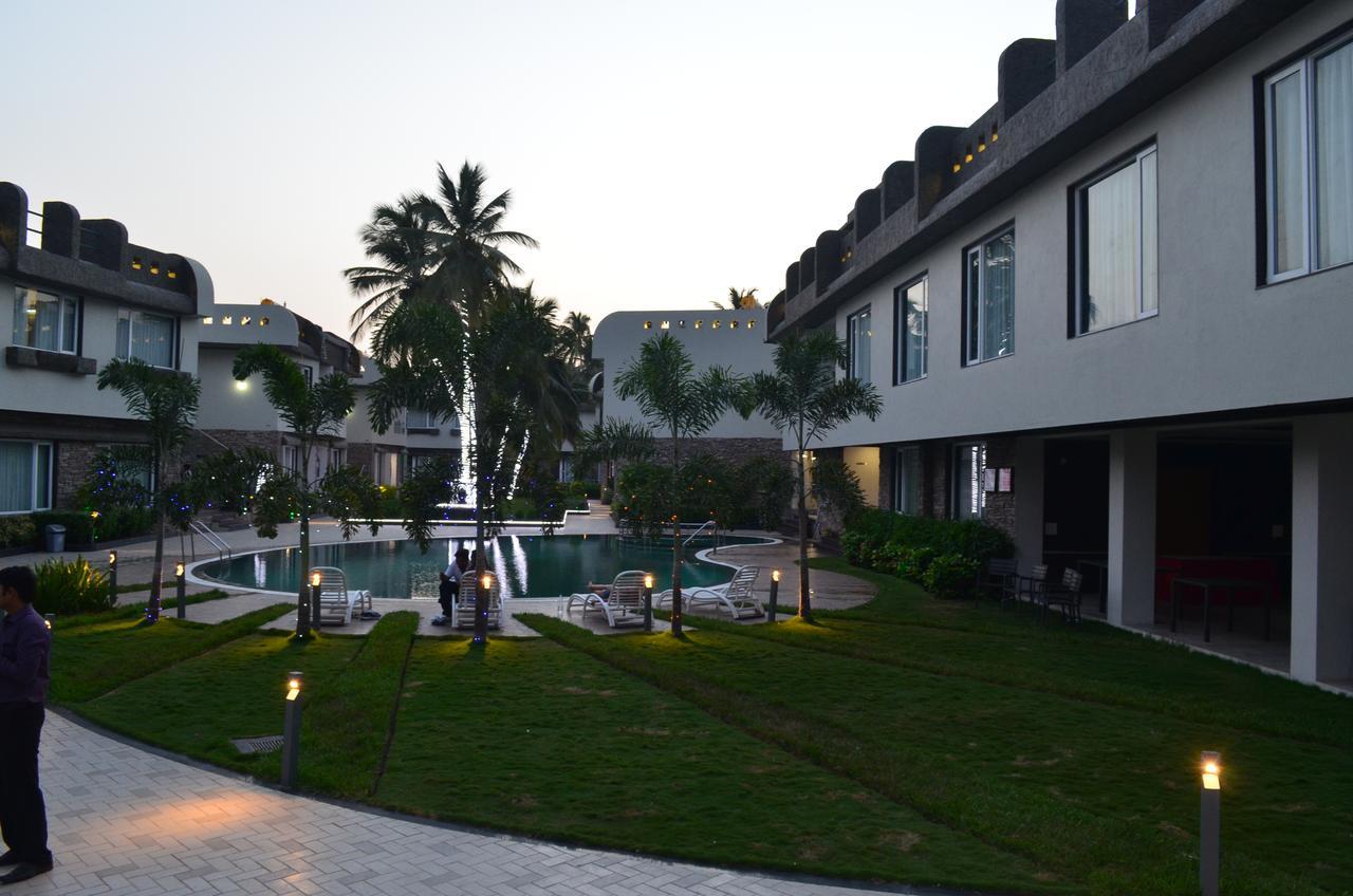 Kostamar Beach Resort Diu Exterior foto